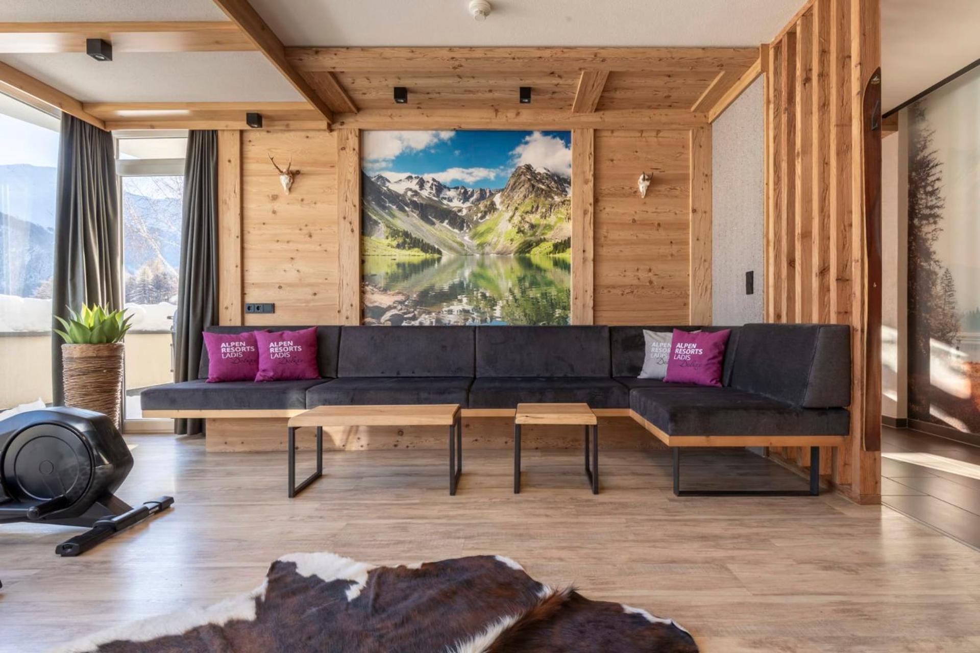 Alpenapart Ladis Ehemals Alpenapart Alexander Inklusive Sommer Bergbahnticket Zewnętrze zdjęcie